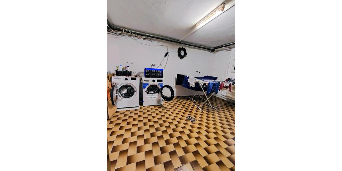 Reihenhaus Duisburg Rheinhausen - 8 Zimmer, 160 m&sup2;, 498.000&euro; | Angebot:25045833