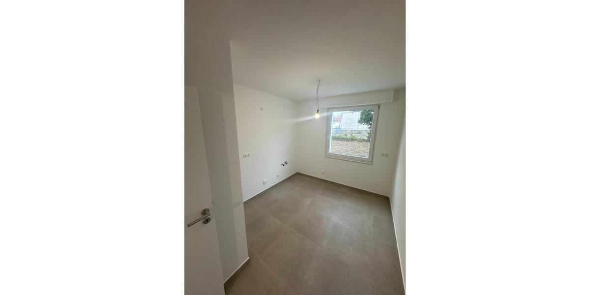 Etagenwohnung Essen Stadtbezirk V - 2.5 Zimmer, 64 m&sup2;, 765&euro; | Angebot:25855851