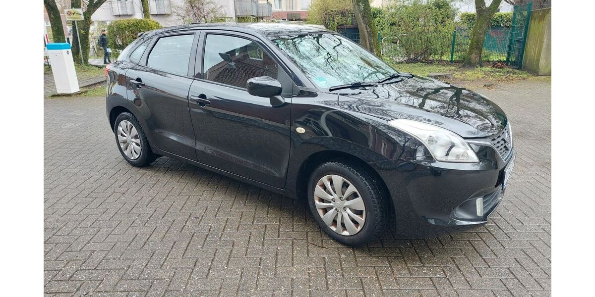 Suzuki Baleno 76.000 km 8.300 &euro; Moers 47441