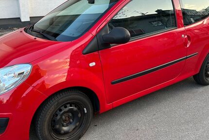 Renault Twingo 73.000 km 4.200 &euro; Duisburg 47228