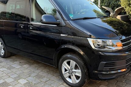 VW T6 Transporter 198.221 km 25.500 &euro; Neukirchen-Vluyn 47506