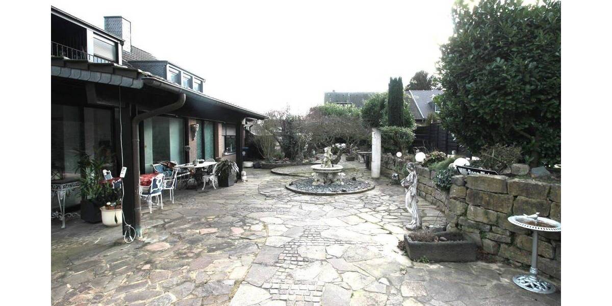 Einfamilienhaus Düsseldorf Hubbelrath - 7 Zimmer, 237 m&sup2;, 870.000&euro; | Angebot:25665188