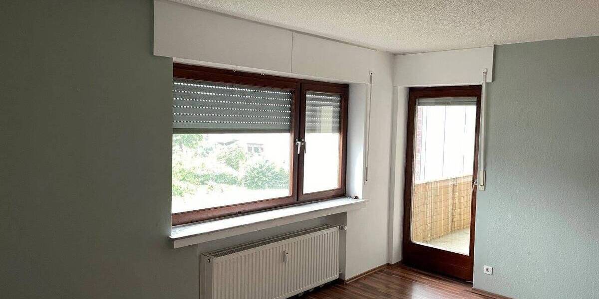 Etagenwohnung Moers Repelen - 3 Zimmer, 89 m&sup2;, 690&euro; | Angebot:26740568