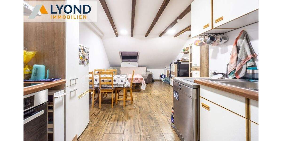 Etagenwohnung Moers Repelen - 4 Zimmer, 90 m&sup2;, 145.000&euro; | Angebot:25676842