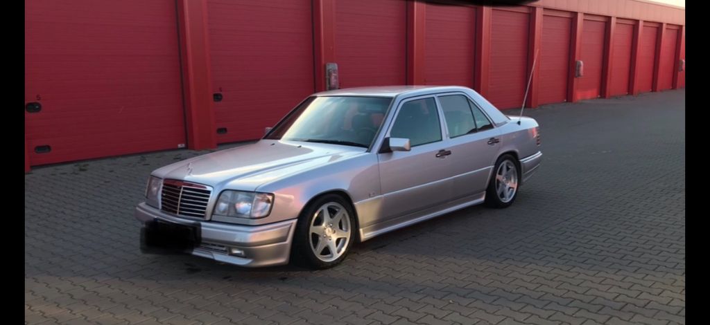 Mercedes-Benz E 320 125.000 km 28.500 &euro; Issum 47661