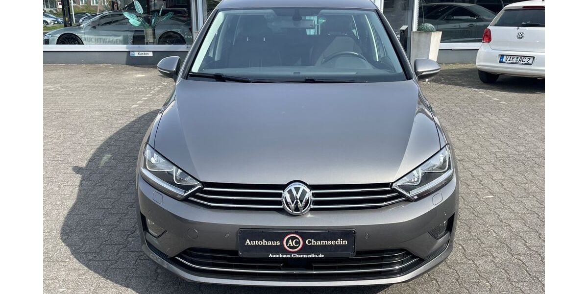 VW Golf 104.952 km 10.499 &euro; Viersen 41748