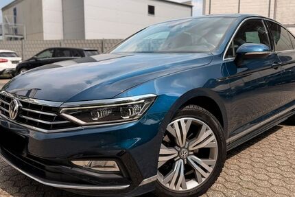 VW Passat 94.500 km 18.900 &euro; Düsseldorf 40233