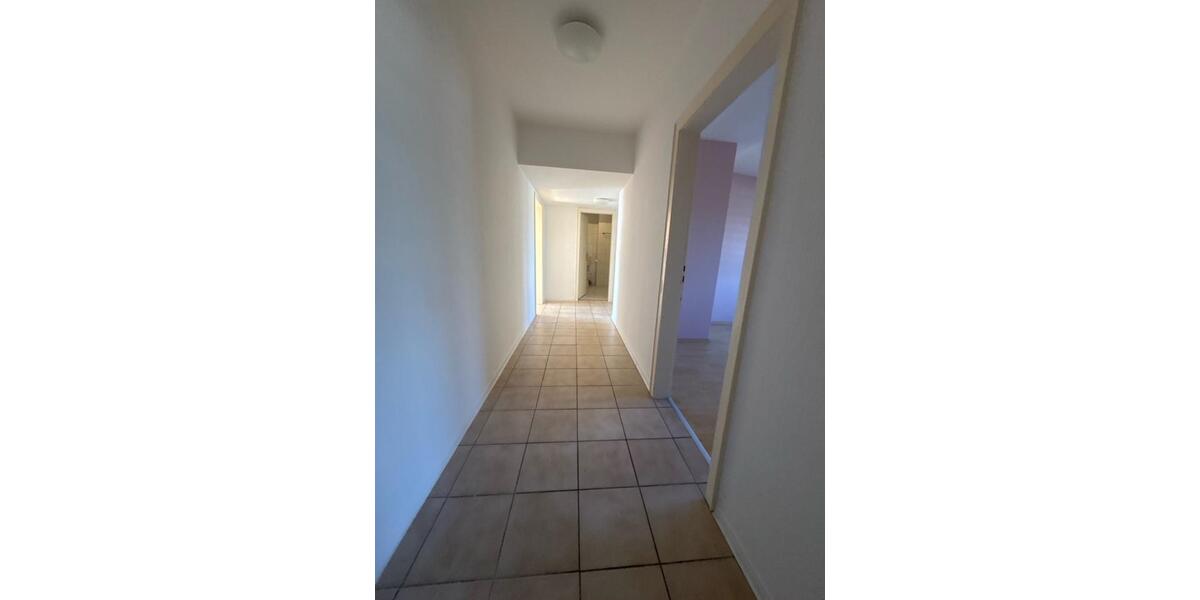 Dachgeschoßwohnung Duisburg Rheinhausen - 2 Zimmer, 69 m&sup2;, 570&euro; | Angebot:25361292