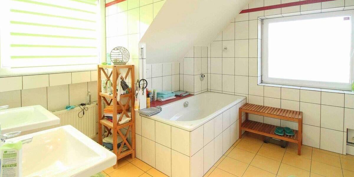 Einfamilienhaus Tönisvorst St. Tönis - 6 Zimmer, 950.000&euro; | Angebot:26731616