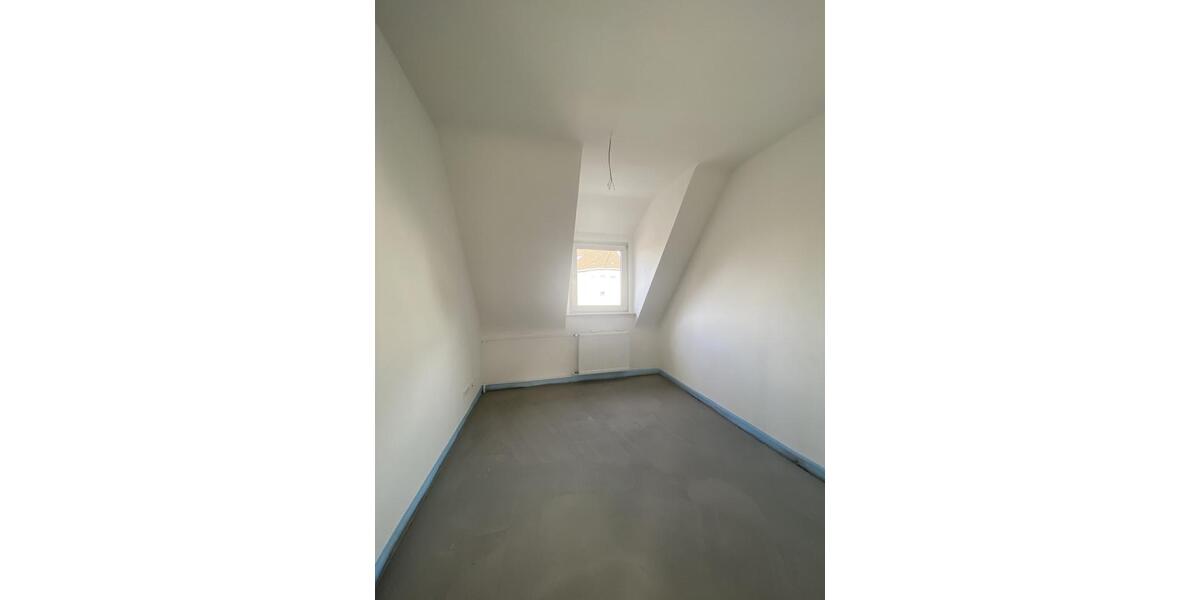 Dachgeschoßwohnung Bottrop Batenbrock - 3.5 Zimmer, 47 m&sup2;, 444&euro; | Angebot:25850566