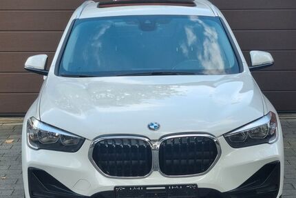 BMW X1 123.968 km 16.999 &euro; Duisburg 47138