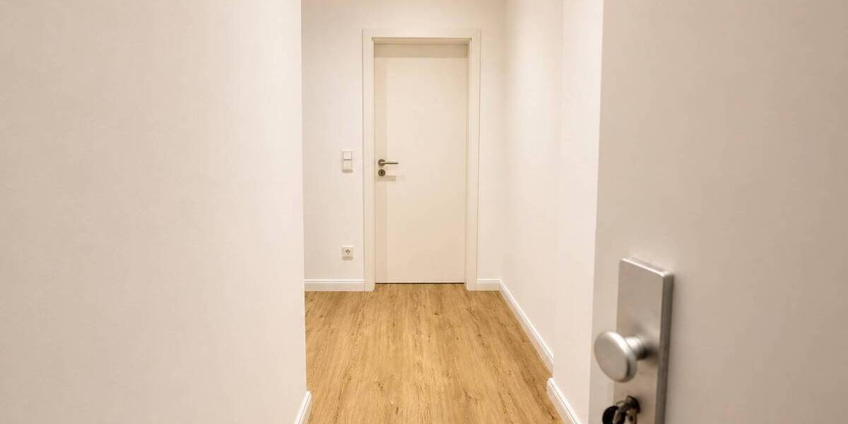 Etagenwohnung Krefeld Stadtmitte - 2 Zimmer, 65 m&sup2;, 750&euro; | Angebot:26729969