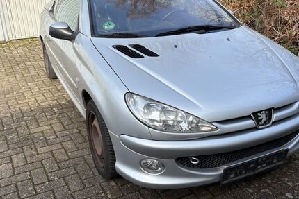 Peugeot 206 137.307 km 850 &euro; Düsseldorf 40599