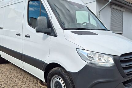Mercedes-Benz Sprinter 210.000 km 22.999 &euro; Düsseldorf 40591