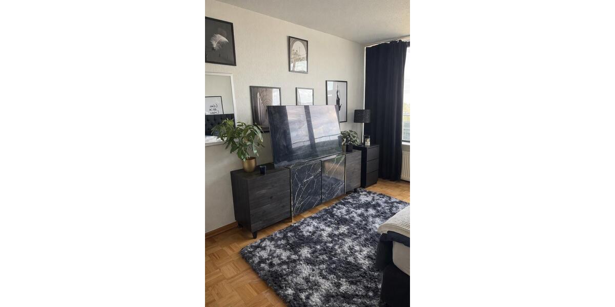 Einfamilienhaus Düsseldorf Stadtbezirk 5 - 1 Zimmer, 36 m&sup2;, 720&euro; | Angebot:25962564