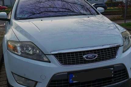 Ford Mondeo 179.863 km 4.500 &euro; Duisburg 47178