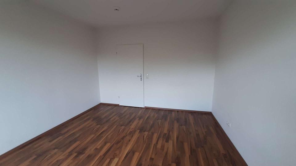 Etagenwohnung Krefeld Fischeln - 3 Zimmer, 77 m&sup2;, 723&euro; | Angebot:23511571