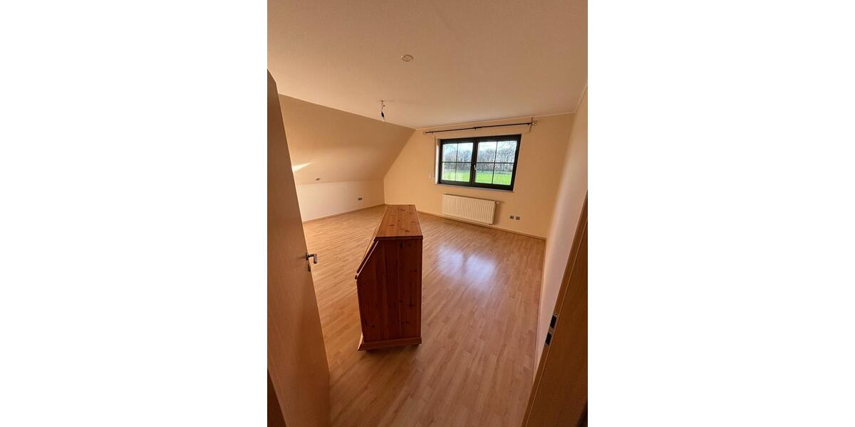 Einfamilienhaus Kevelaer Wetten - 5 Zimmer, 178 m&sup2;, 1.550&euro; | Angebot:25767928