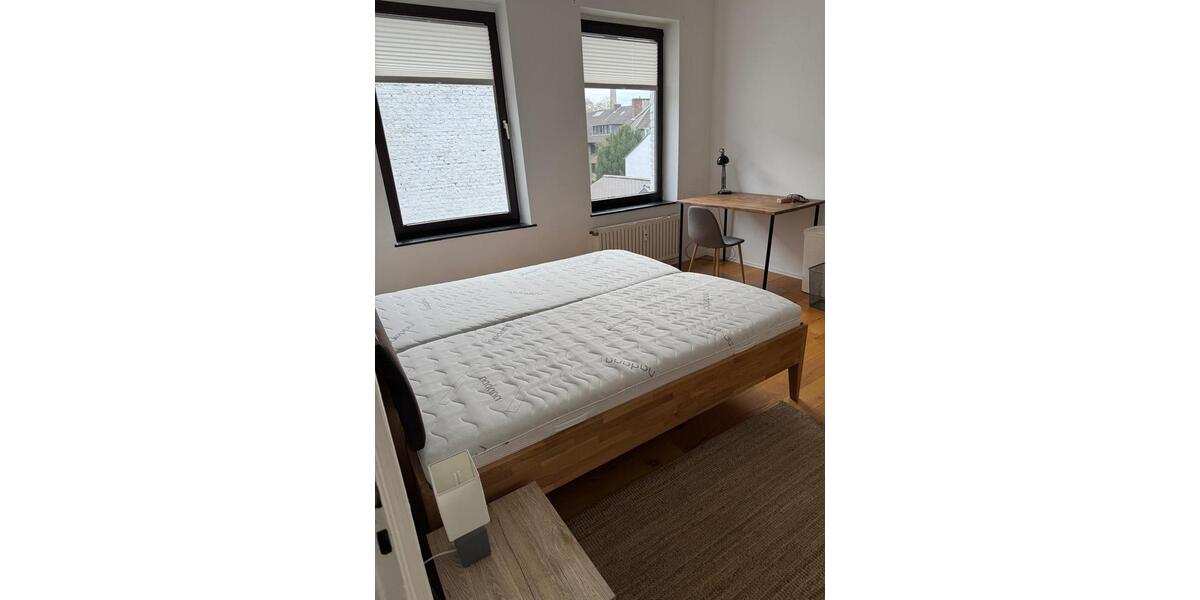 Etagenwohnung Düsseldorf Stadtbezirk 3 - 2 Zimmer, 75 m&sup2;, 1.400&euro; | Angebot:26278825