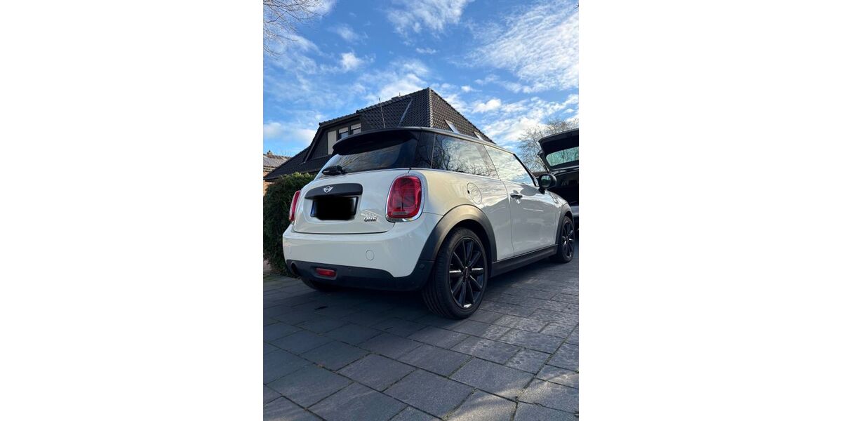 Mini ONE 110.000 km 10.490 &euro; Viersen 41751