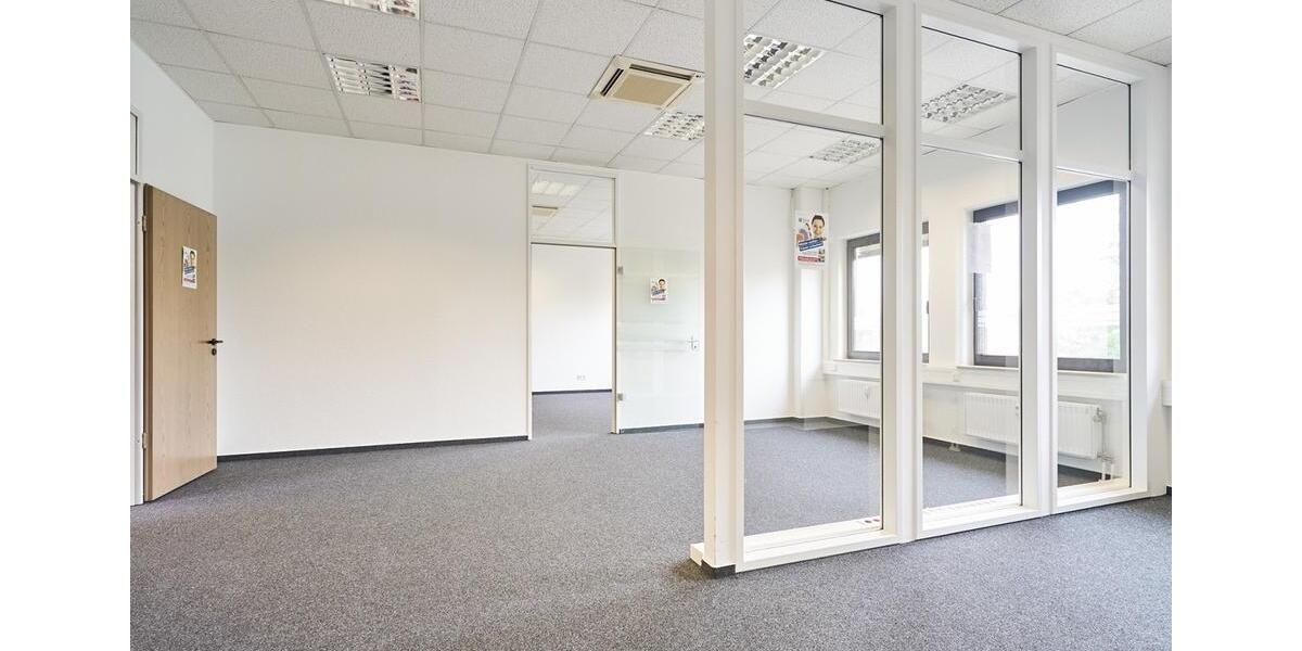 Gewerbeobjekt Krefeld Fischeln - 2&euro; | Angebot:23813668