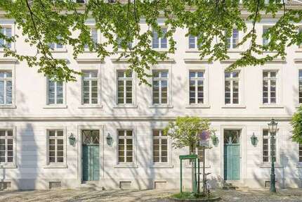 Haus Düsseldorf - Altstadt Altstadt - 13 Zimmer, 445 m&sup2;, 10.000&euro; | Angebot:24803731