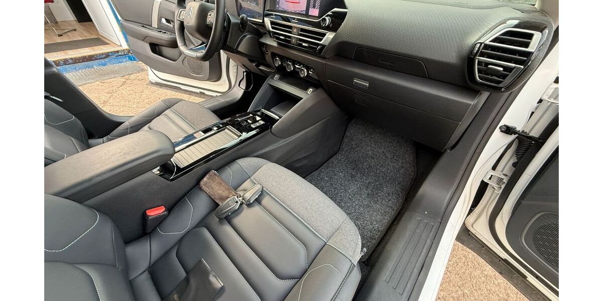 Citroen C4 34.000 km 14.990 &euro; Hünxe 46569