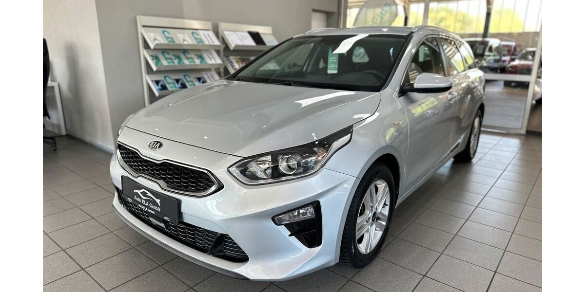 Kia ceed Sportswagon 28.000 km 16.490 &euro; Heiligenhaus 42579