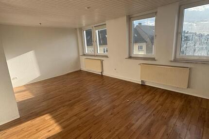 Wohnung Essen Stadtbezirk III - 2 Zimmer, 85 m&sup2;, 650&euro; | Angebot:25967652