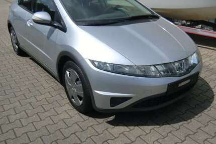 Honda Civic 128.881 km 2.700 &euro; Essen 45326