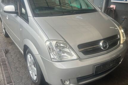Opel Meriva 70.000 km 2.999 &euro; Düsseldorf 40231