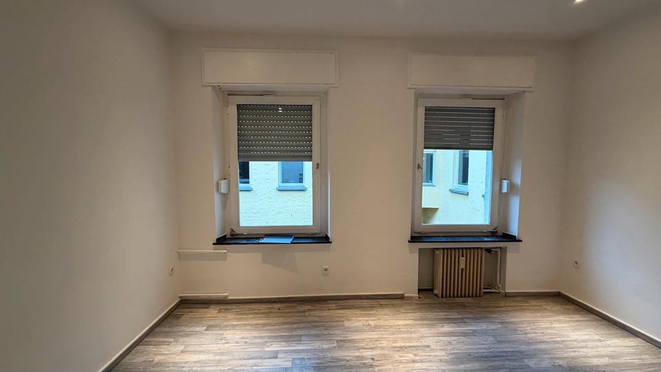 Etagenwohnung Krefeld - 2.5 Zimmer, 64 m&sup2;, 580&euro; | Angebot:24963315