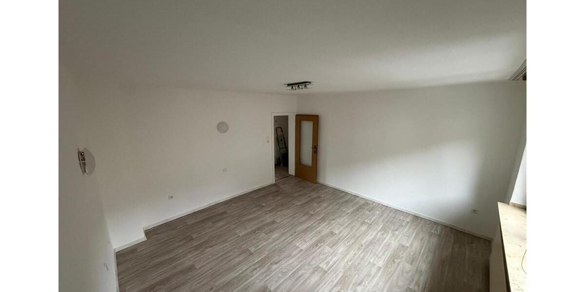 Etagenwohnung Duisburg Mittelmeiderich - 2 Zimmer, 47 m&sup2;, 520&euro; | Angebot:26579697