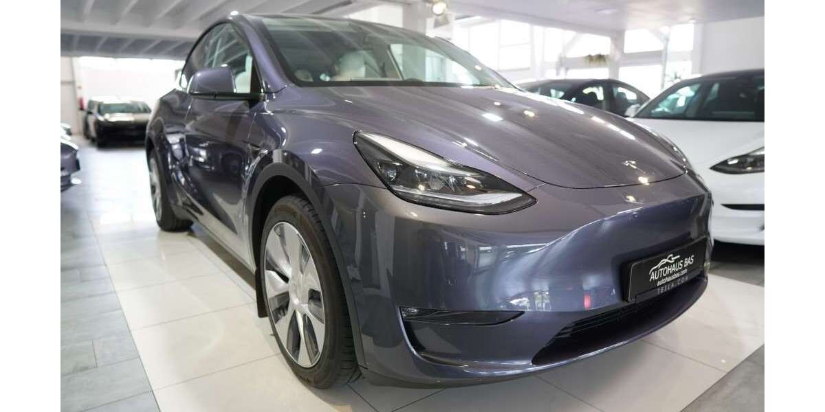Tesla Model Y 124.000 km 26.450 &euro; Kaarst 41564