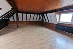 Dachgeschoßwohnung Geldern - 5 Zimmer, 110 m&sup2;, 1.250&euro; | Angebot:26549872