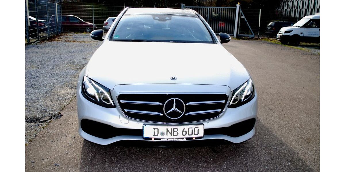 Mercedes-Benz E 300 114.830 km 23.100 &euro; Düsseldorf 40470