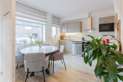 Haus Neuss Gnadental - 3 Zimmer, 82 m&sup2;, 469.000&euro; | Angebot:25255429