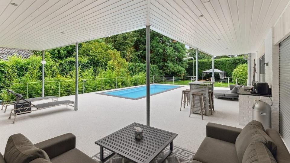 Villa Krefeld Benrad - 7 Zimmer, 305 m&sup2;, 2.199.000&euro; | Angebot:27083290