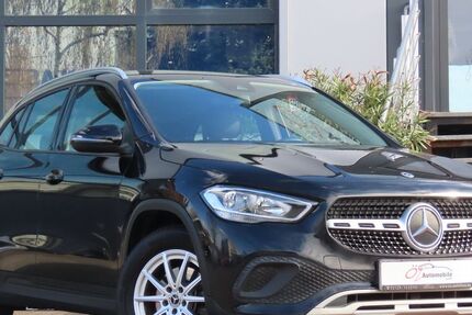 Mercedes-Benz GLA 180 86.576 km 26.900 &euro; Neuss 41469