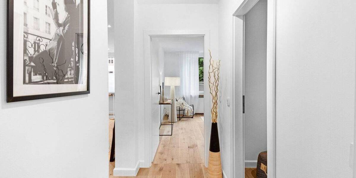 Etagenwohnung Neuss Weissenberg - 2 Zimmer, 103 m&sup2;, 349.000&euro; | Angebot:26737054