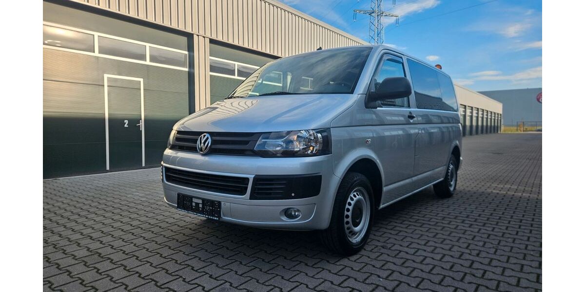VW T5 Transporter 140.500 km 15.500 &euro; Neuss 41460
