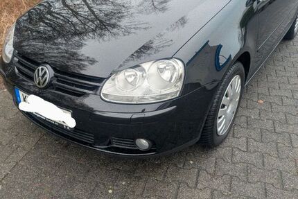 VW Golf 87.406 km 5.400 &euro; Nettetal 41334