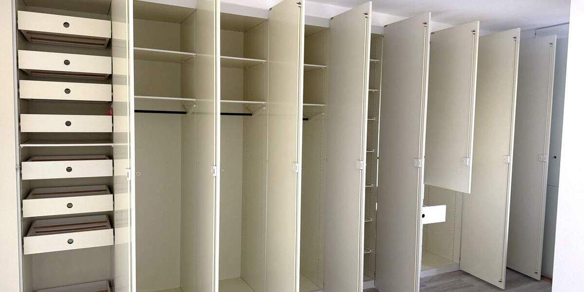 Etagenwohnung Düsseldorf Düsseltal - 2 Zimmer, 74 m&sup2;, 875&euro; | Angebot:25916628