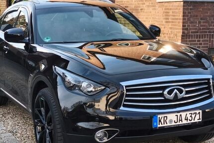 INFINITI QX70 97.000 km 21.998 &euro; Krefeld 47804
