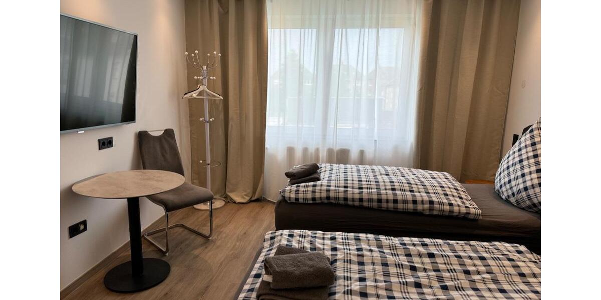 Etagenwohnung Essen Stadtbezirk VI - 2 Zimmer, 50 m&sup2;, 80&euro; | Angebot:24469220
