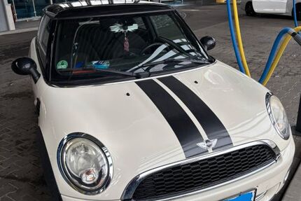 Mini ONE 143.000 km 4.000 &euro; Grefrath 47929