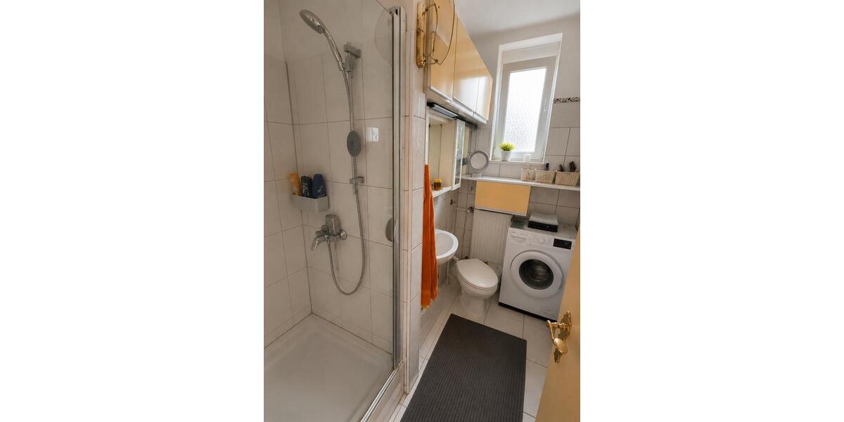 Etagenwohnung Krefeld Cracau - 2 Zimmer, 42 m&sup2;, 410&euro; | Angebot:26477989