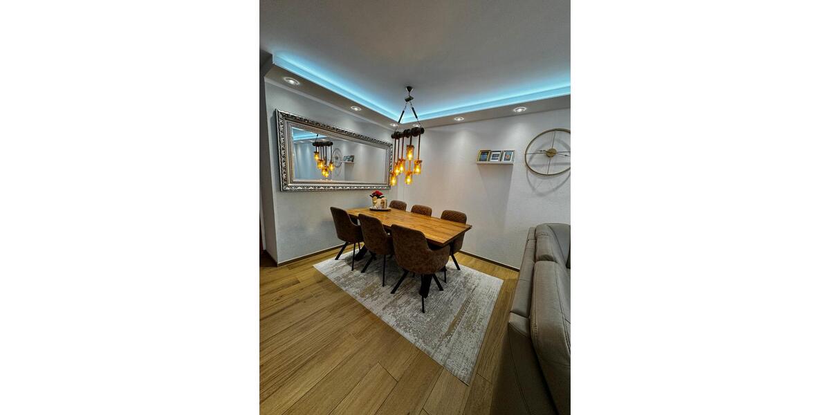 Reihenhaus Moers Schwafheim - 5.5 Zimmer, 118 m&sup2;, 1.650&euro; | Angebot:26703306