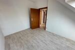 Dachgeschoßwohnung Duisburg Duisburg-Mitte - 3 Zimmer, 53 m&sup2;, 440&euro; | Angebot:25756995