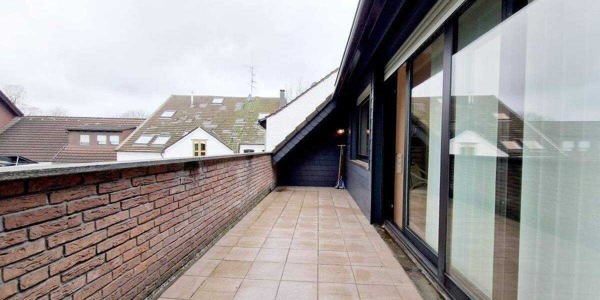 Einfamilienhaus Mülheim Holthausen - 5 Zimmer, 216 m&sup2;, 599.000&euro; | Angebot:25779202